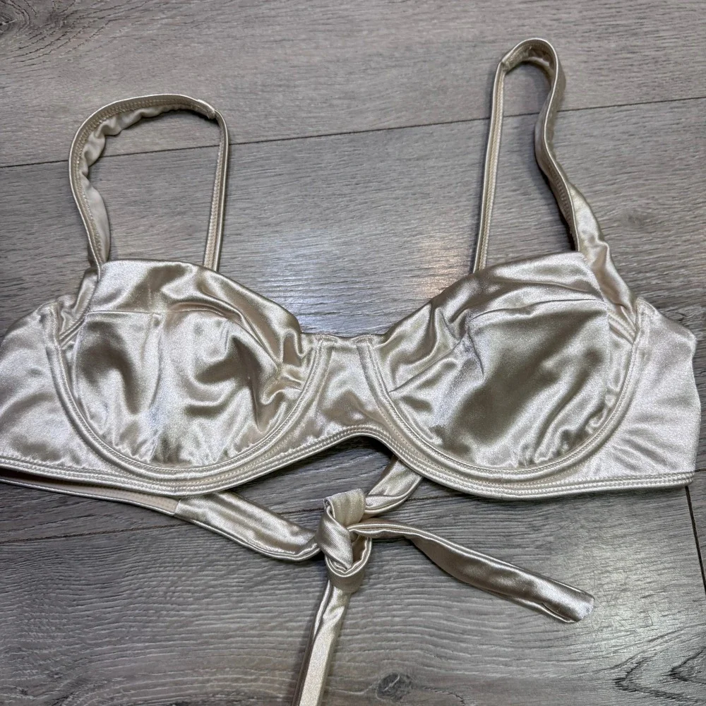Monday Swimwear Champagne Satin Underwire Bikini Top Wrap Tie Size Medium M